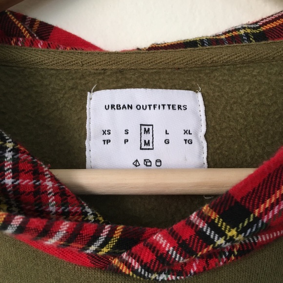 Urban Outfitters Hoodie Green Red Plaid Size M - Picture 4 of 5